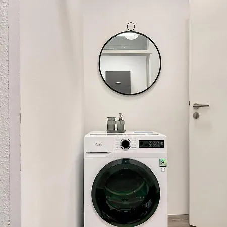 Appartement Loft In Fuer 15 Gaeste Mit Billard & Netflix Stuttgart