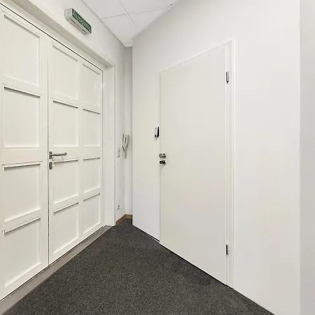 Loft In Fuer 15 Gaeste Mit Billard & Netflix Appartement Stuttgart