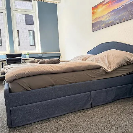 Loft In Fuer 15 Gaeste Mit Billard & Netflix Stuttgart